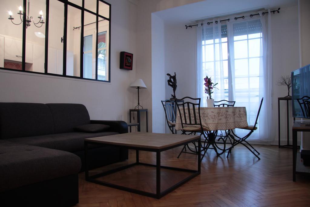 Appartement Square Alziary Nice Bagian luar foto